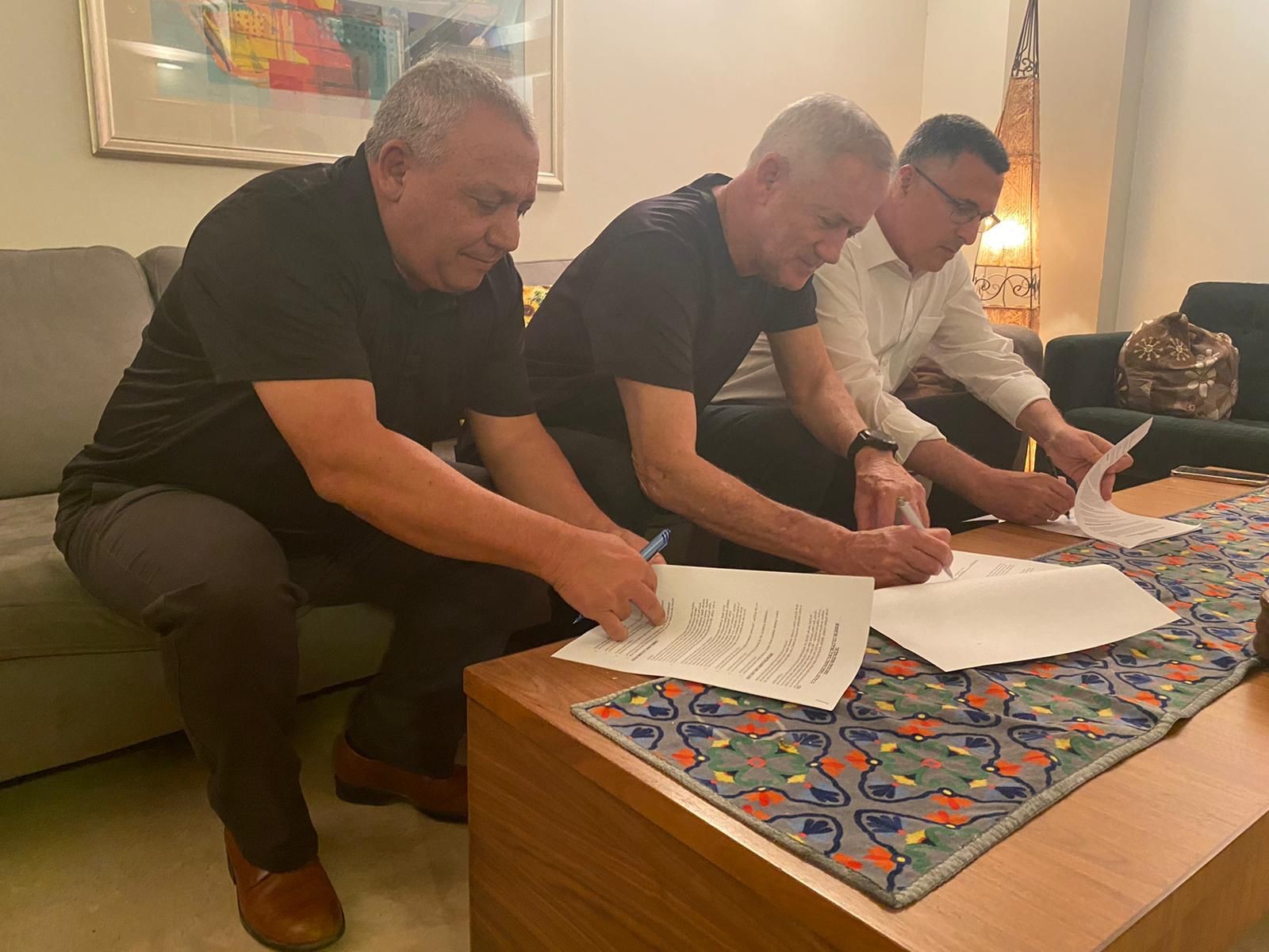 הפרופ' מציגה: השאלה שעשויה לגרום לאיזנקוט לאבד את כל המנדטים