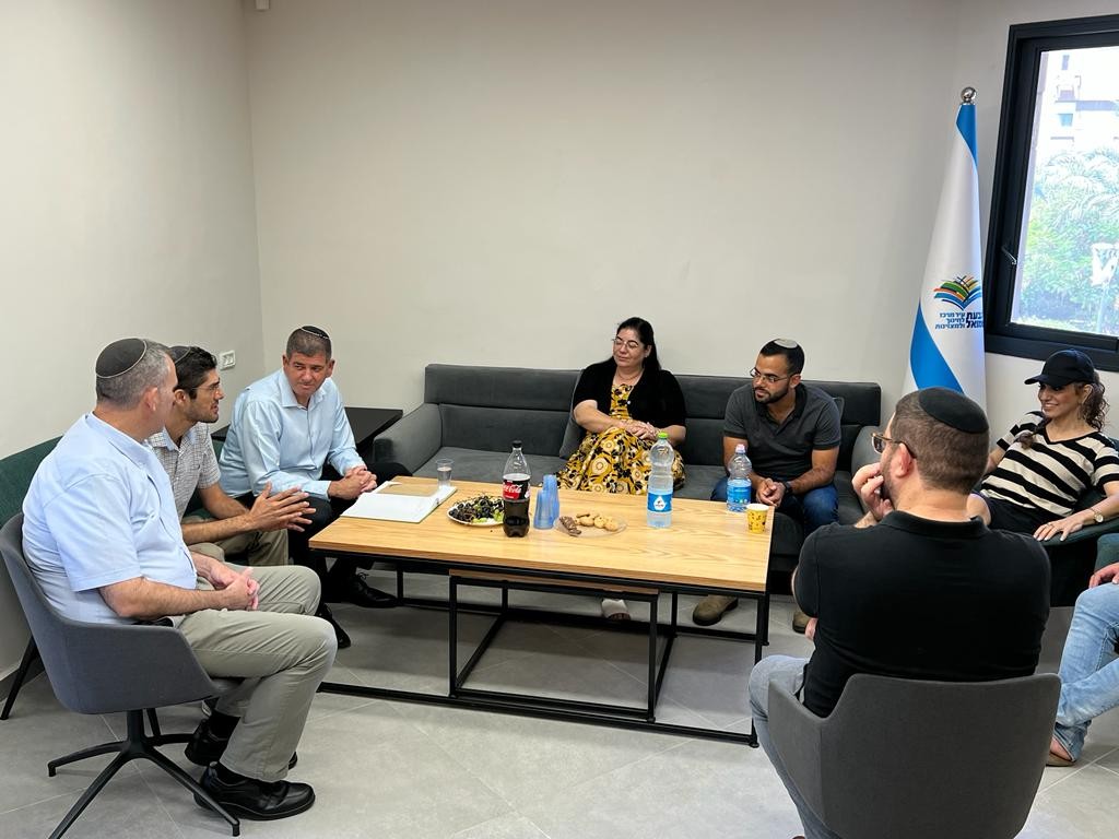 יו"ר הבית היהודי: "מפלגות בציונות הדתית מתעלמות מהבעיות"
