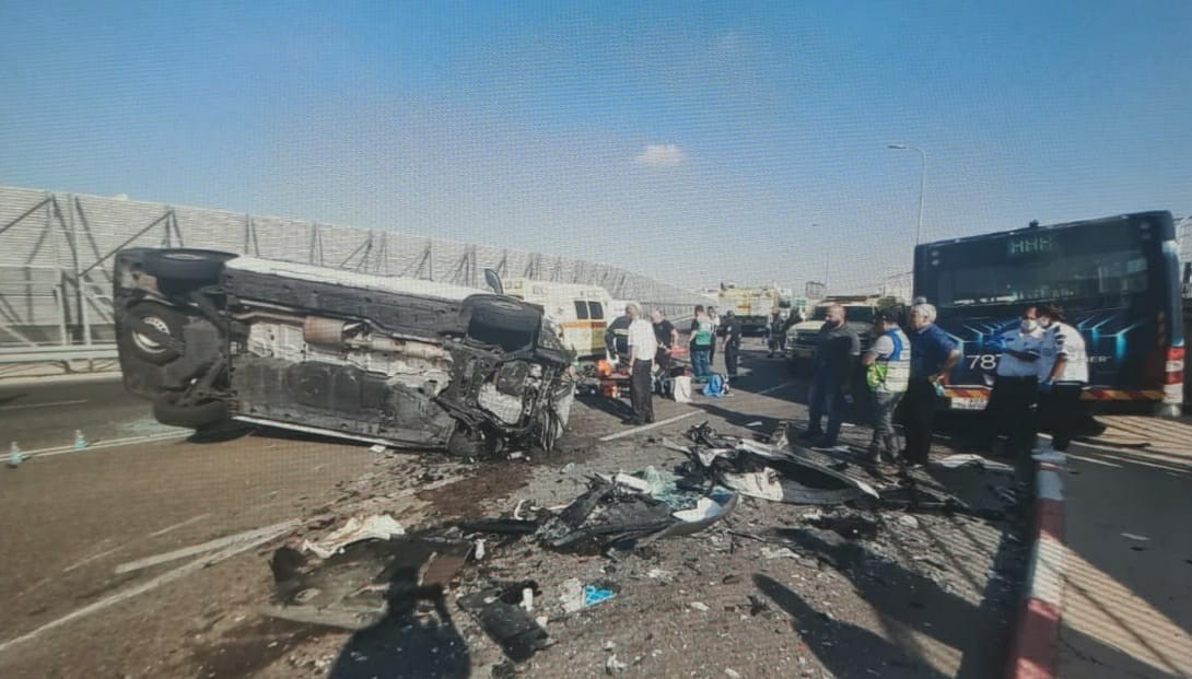 תאונת דרכים בשטח המבצעי של נתב"ג, 2 פצועים באירוע | תיעוד