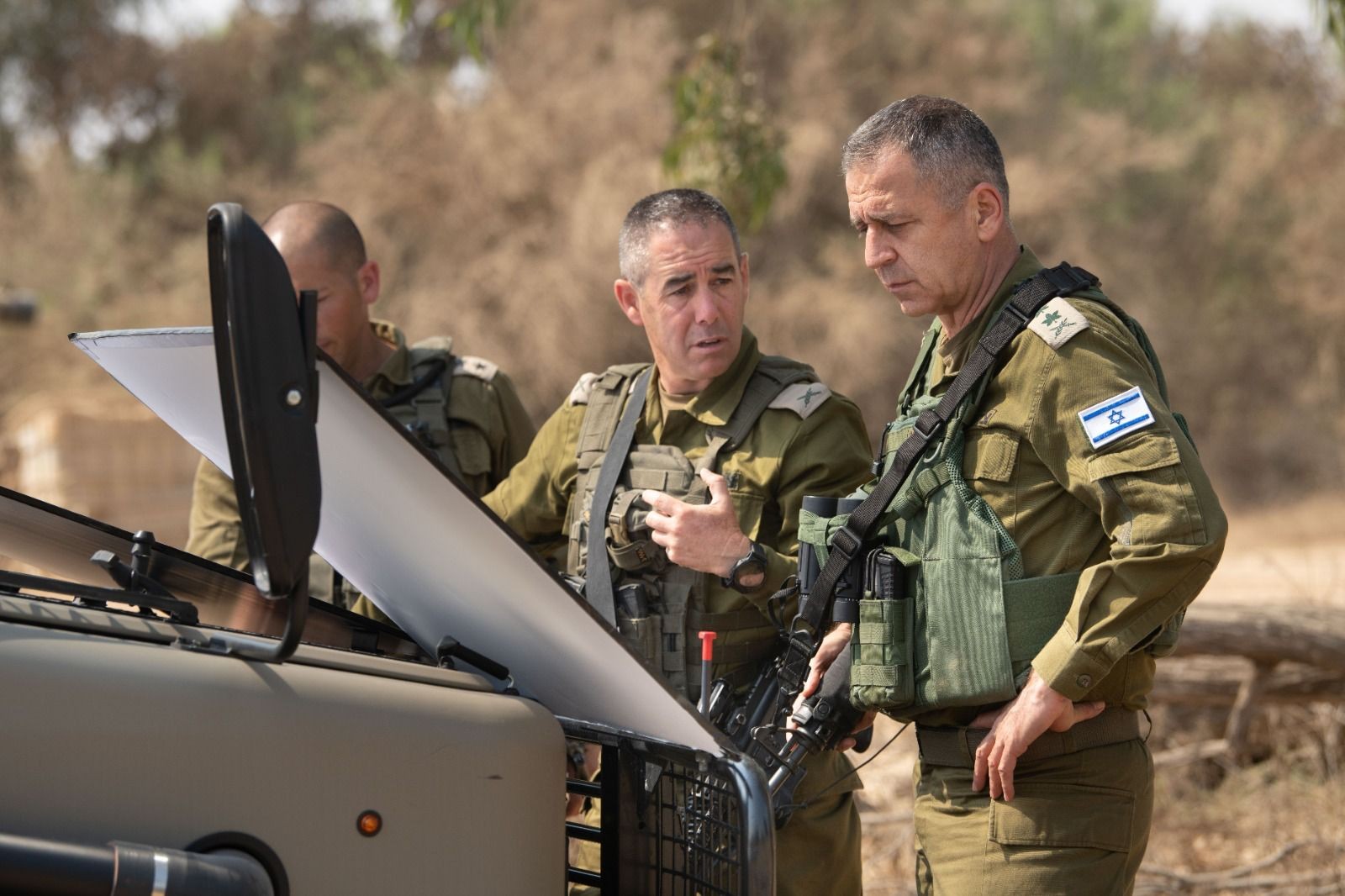 הרמטכ"ל אביב כוכבי בסיור באוגדת עזה לאור המתיחות הגוברת סביב הסלמה נוספת ברצועת עזה. קרדיט: דובר צה"ל