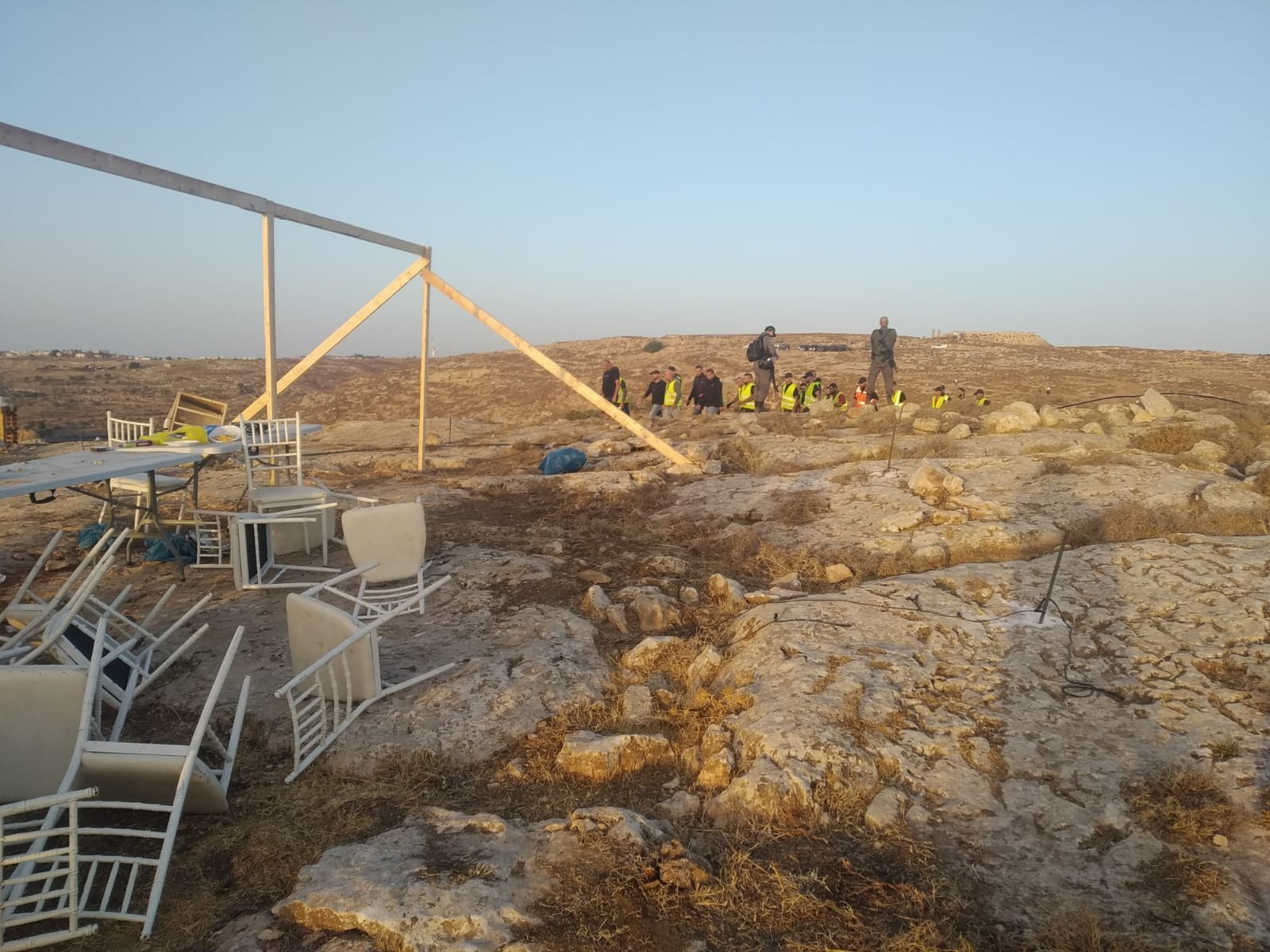 יום לאחר הקמתה: פונתה ההתיישבות החרדית החדשה "דרך אמונה"