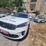 המשטרה עצרה תושב נתניה בחשד שתקף את אשתו וניסה לדקור אותה