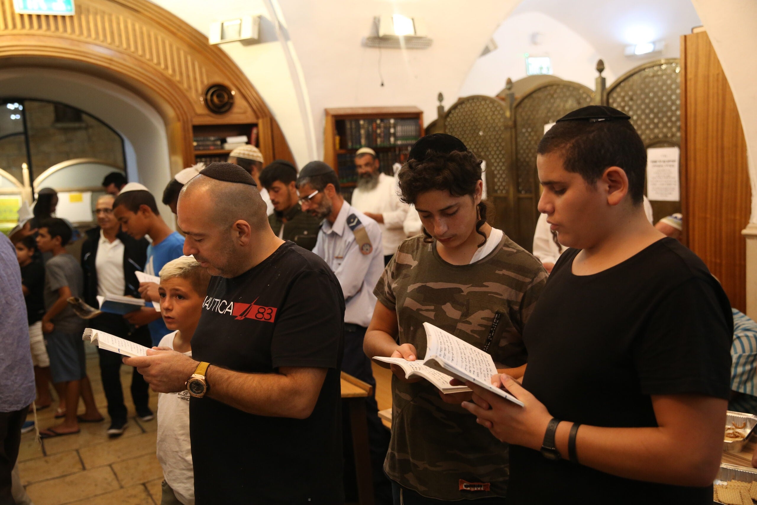 96 שנה ציפינו לתשובה: באלול אנו מחפשים אותה בכל המובנים