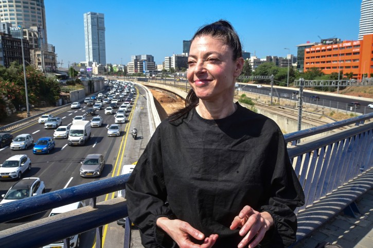 לאחר שניסתה לכפות תחב"צ בשבת, מיכאלי יוצאת נגד מעוז: "אל תנסו אותנו"