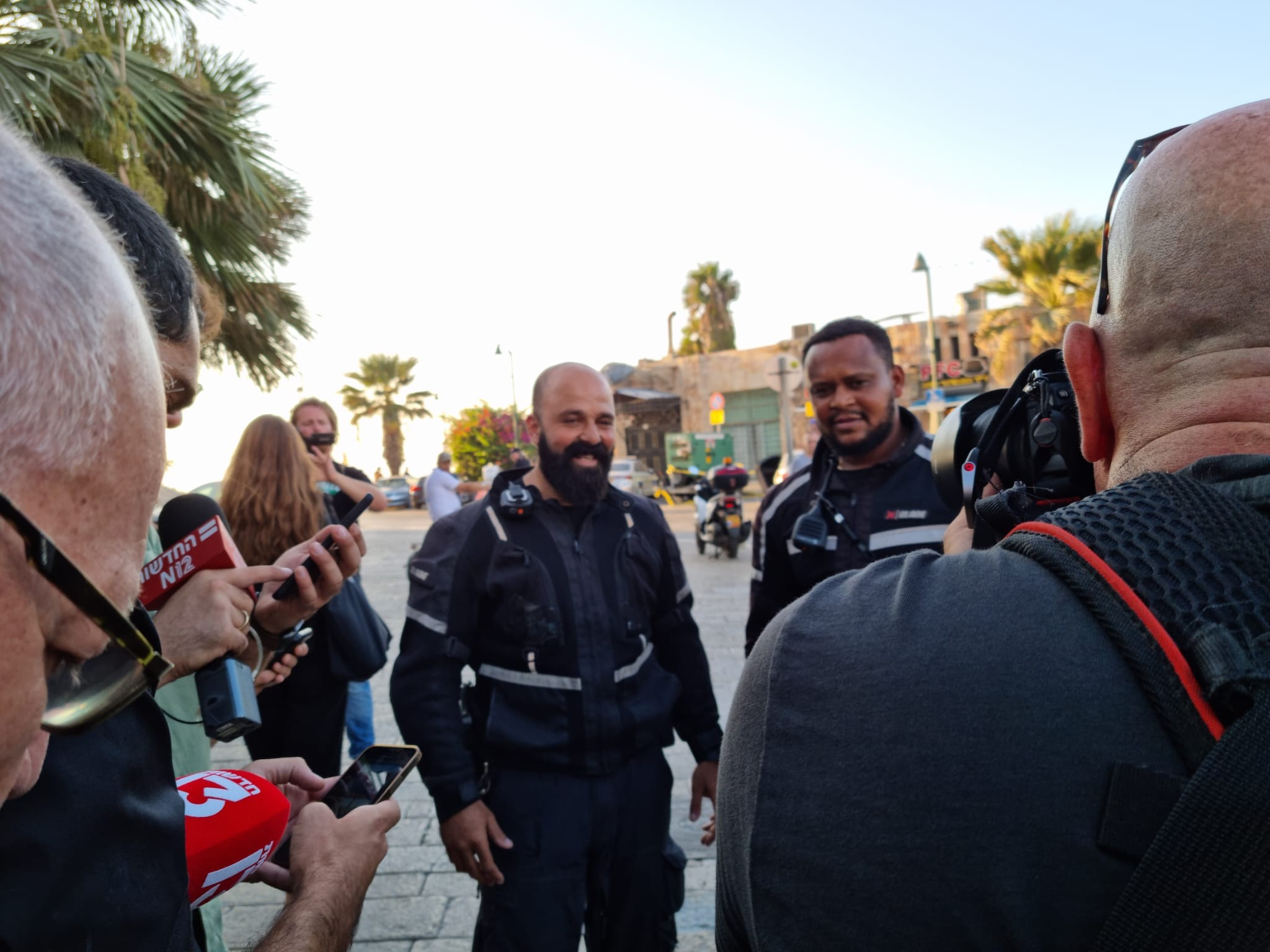 "נחישות ואומץ לב": תעודות הוקרה הוענקו לשוטרים שלכדו את המחבל ביפו