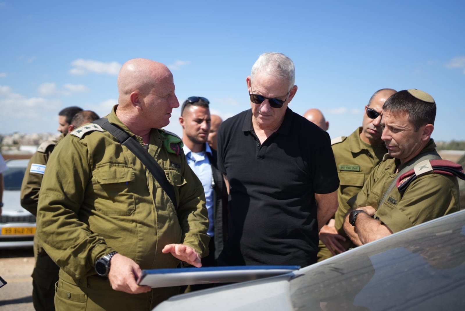 גנץ סייר בגדר סמוך לג'למה וקיבל סקירה אודות האירוע בו נהרג רס"ן בר פלח