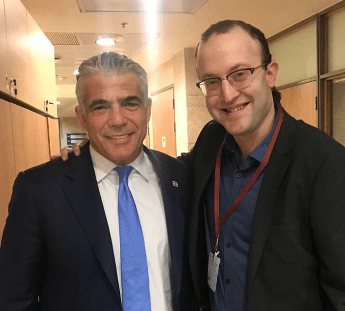 מיקי זוהר "גידול", אוחנה ולוין? "גבלס" | הכירו את הפעיל הכי בולט במפלגת יש עתיד