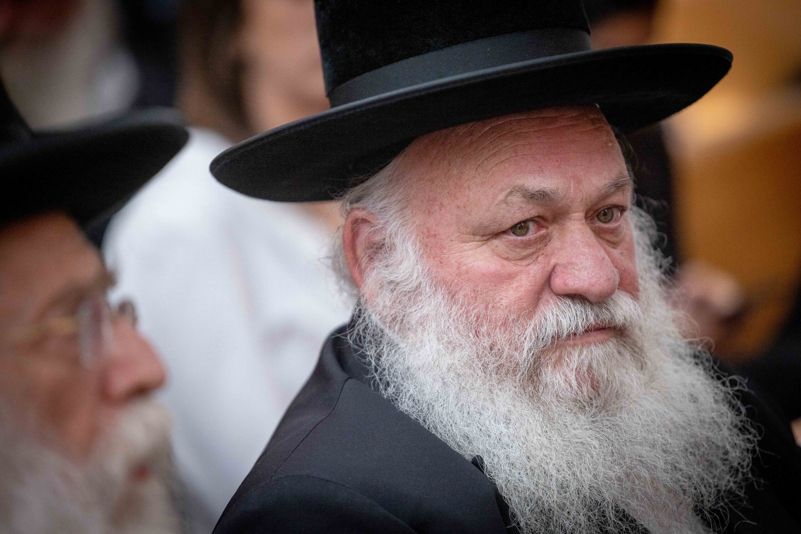 גולדקנופף בהתבטאות משעשעת: למה החרדים לא עונים לסוקרים?