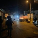 אובדן שליטה בירושלים: ניסיון לינץ' במשפחה יהודית, שני שוטרים נפצעו בעיסאוויה