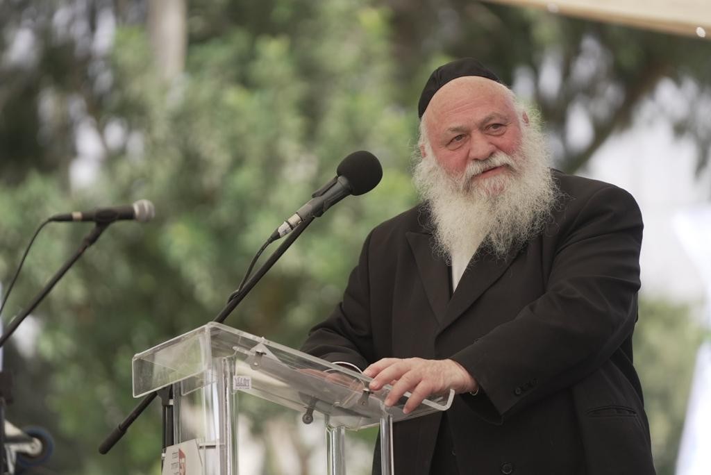 הדרישה של יהדות התורה: פסקת ההתגברות, השוואת תנאי עובדי ההוראה