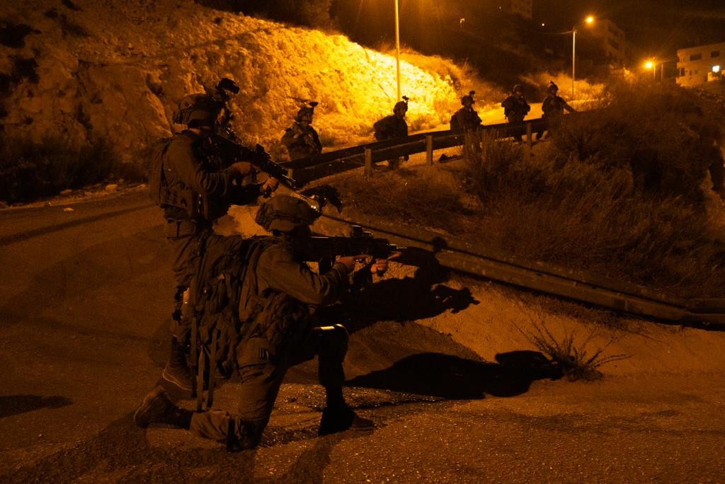 "שובר גלים": כוחותינו עצרו הלילה 9 מבוקשים ברחבי יו"ש