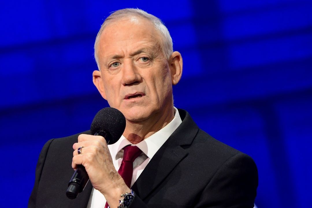 גנץ לאיזנקוט: "נמשיך במשימה שלנו למען גל ולמען הנופלים"