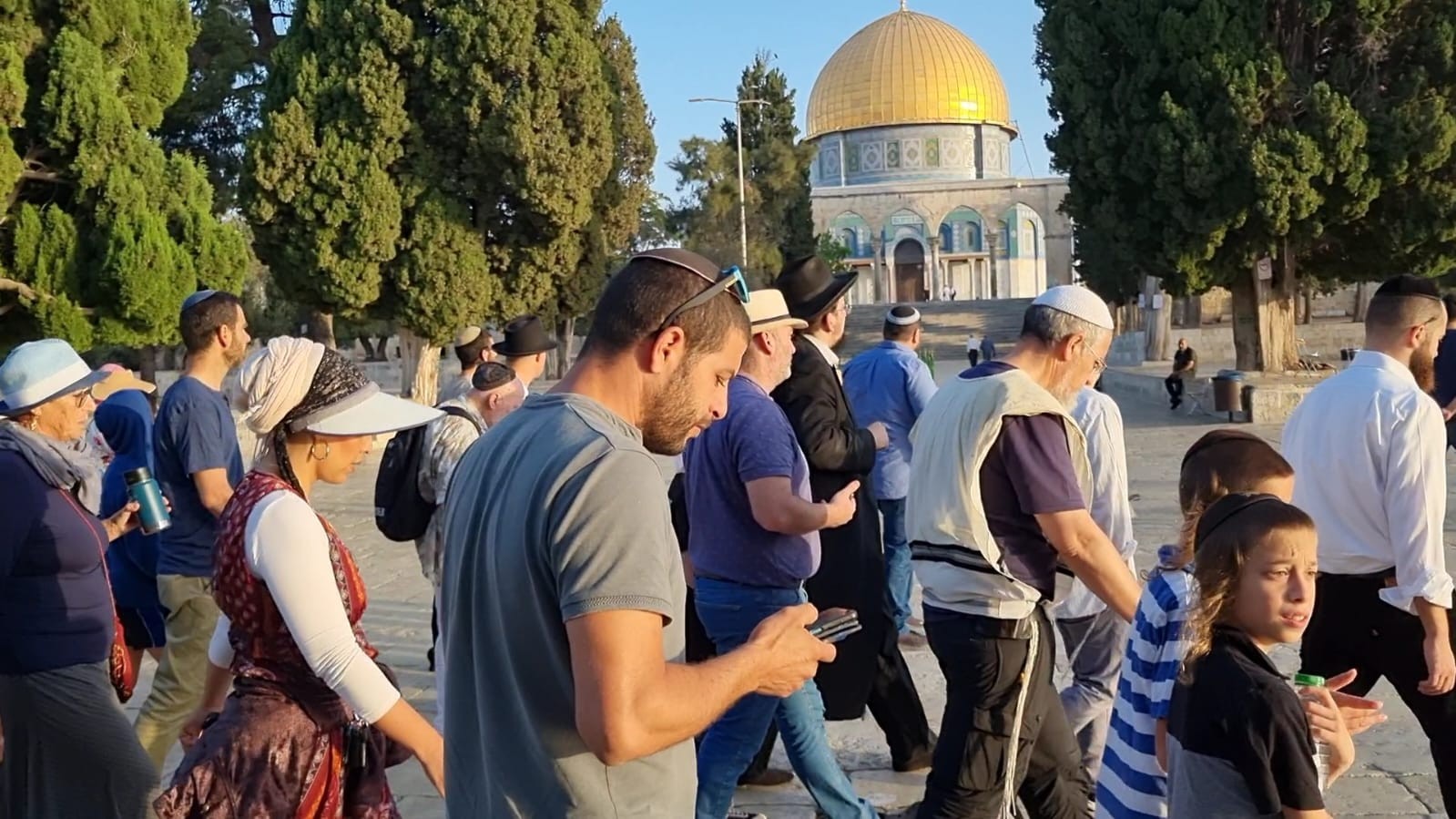 בהחלטה משותפת: הדרג המדיני והצבאי החליטו לאסור עליית יהודים להר הבית