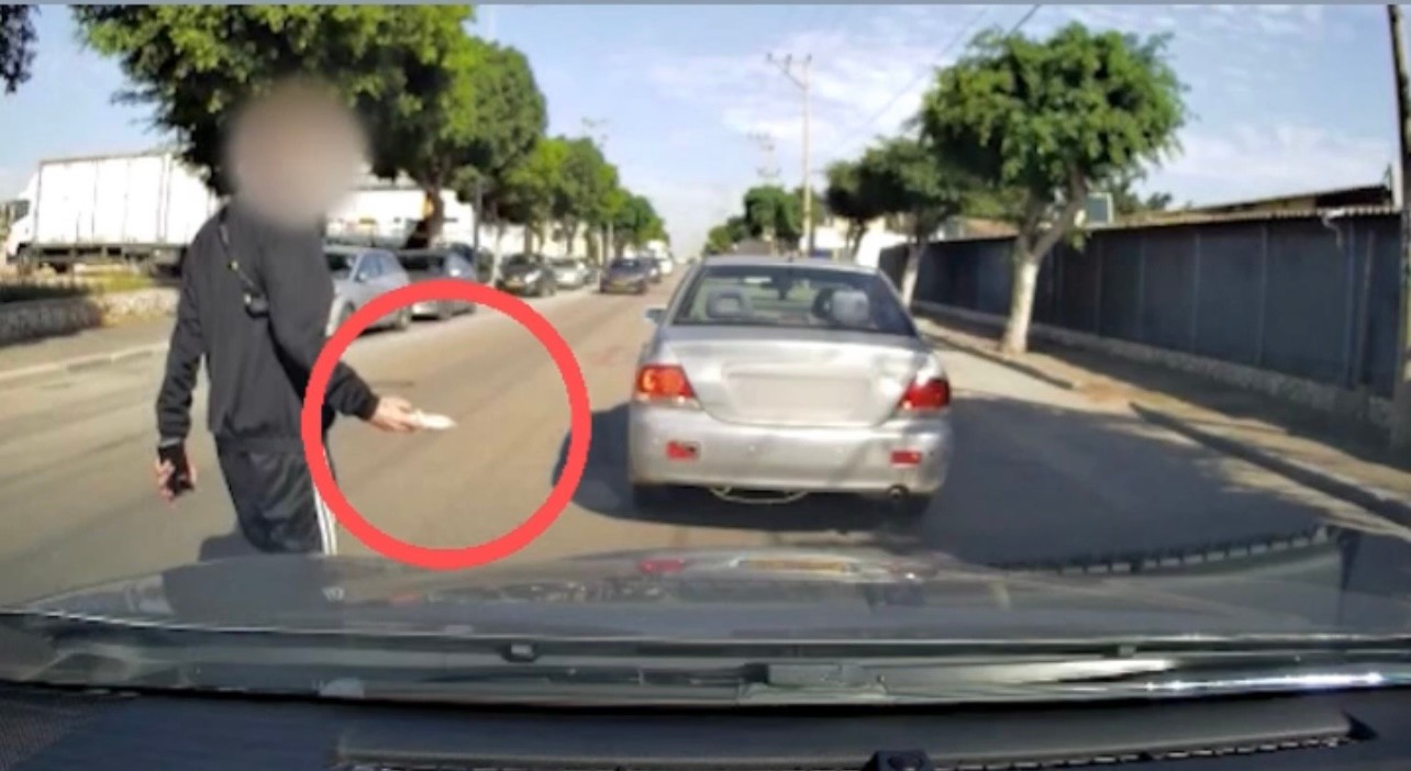 יצא מרכבו ואיים בסכין על נהגת בגלל ויכוח: האלימות בכבישים נמשכת