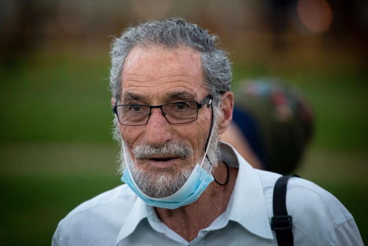 סמוטריץ' מקבל גב ממקימי גוש אמונים: "אל תיכנע"