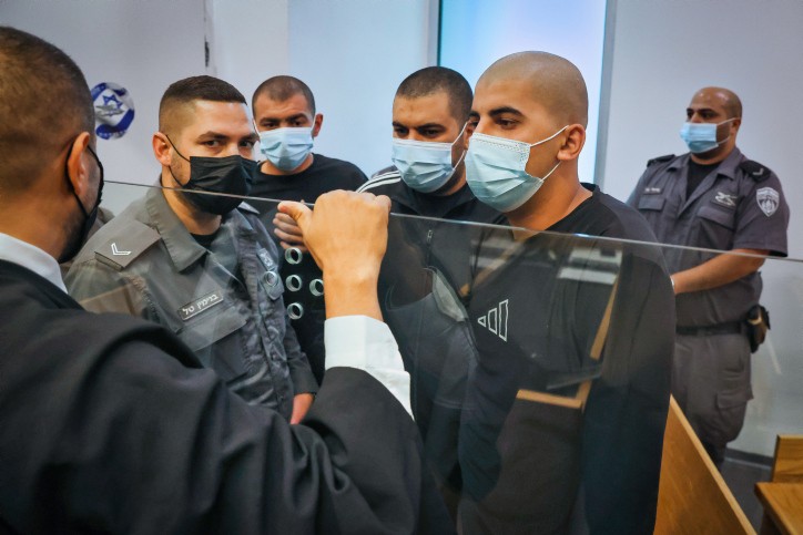תקיפת החייל ביפו ב'שומר החומות': ביהמ"ש הרשיע שניים מהמעורבים בפרשה