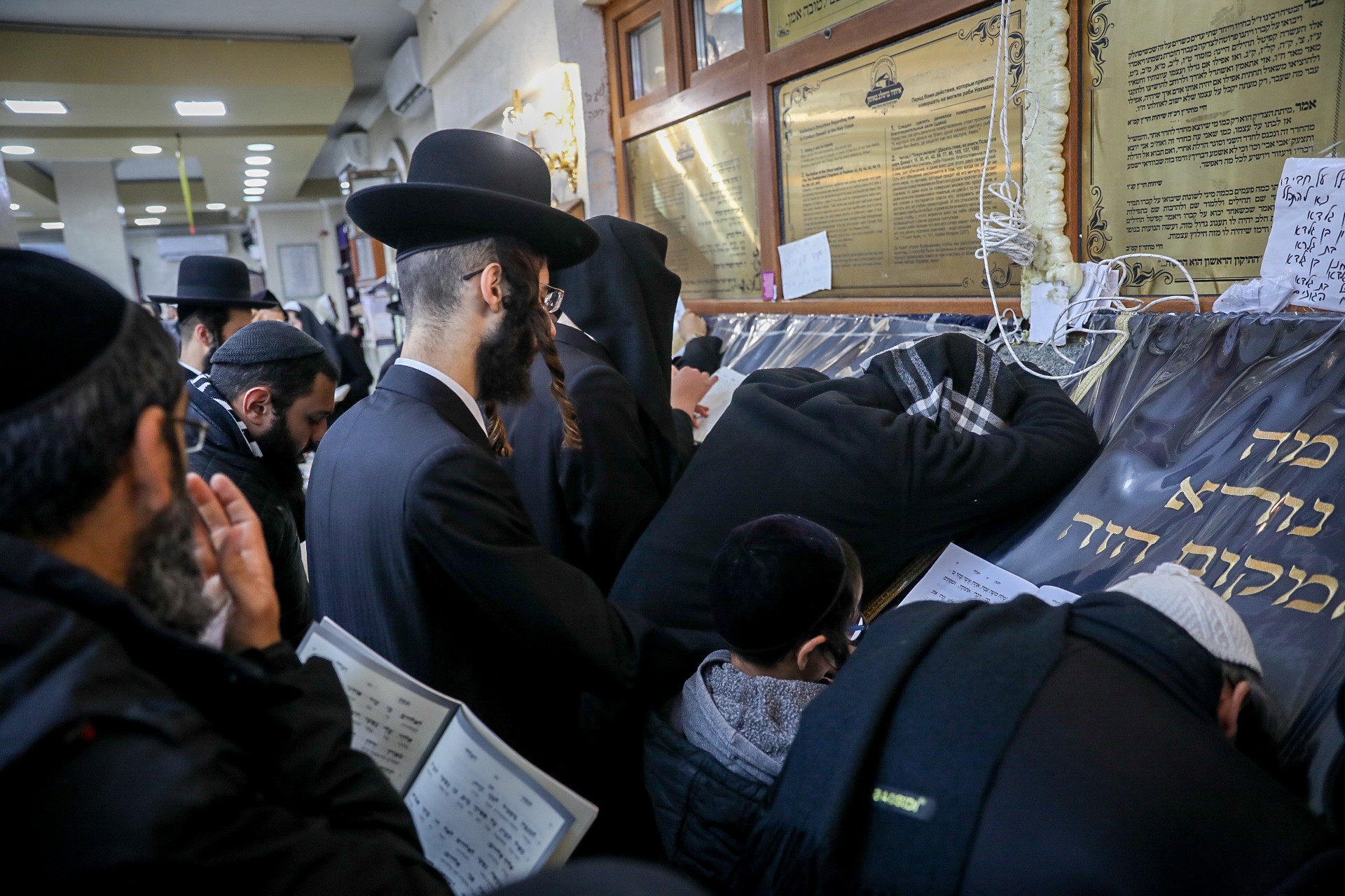 מוטציות, משתמטים וטפילים: כותב הקוד האתי של צה"ל תוקף את החרדים