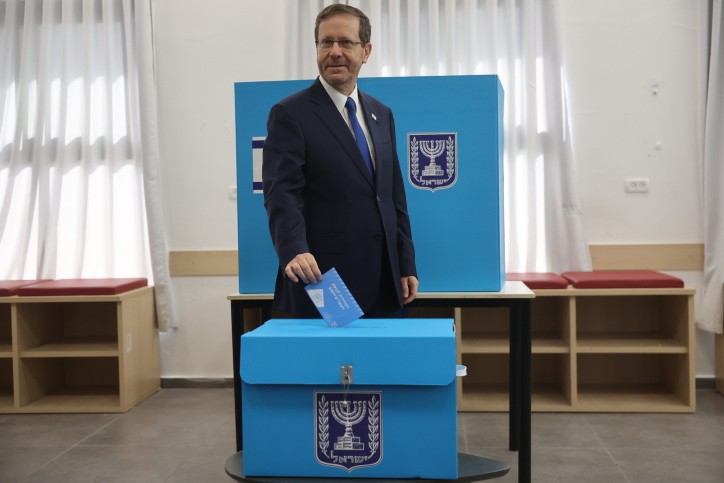 מרכיבים ממשלה: נשיא המדינה נערך להטלת המנדט | הלו"ז המלא
