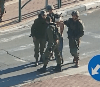 ניסיון פיגוע דקירה בקריית ארבע: מחבל נוטרל ללא ירי - אין נפגעים