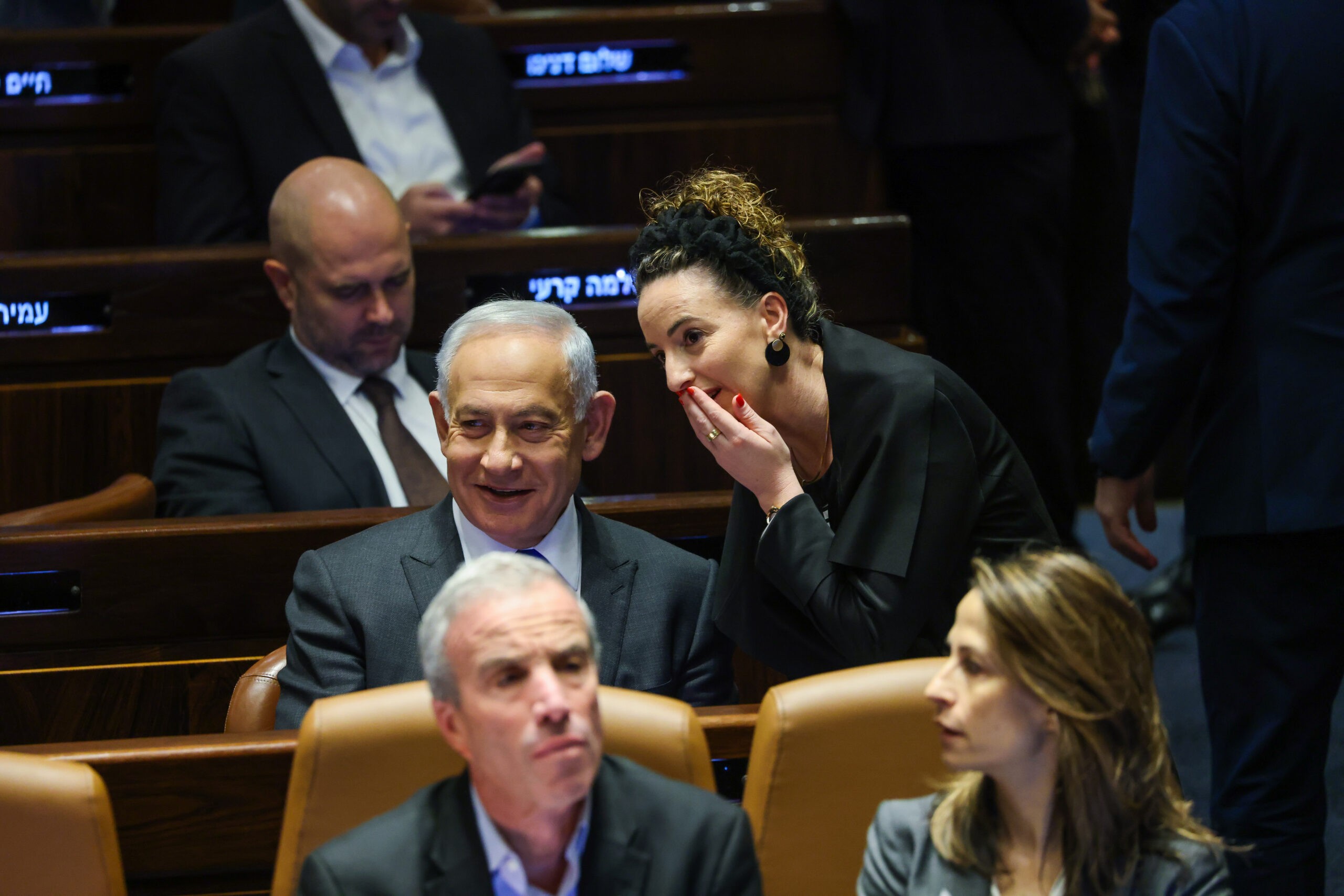 "דיון דחוף": האם תיפתח חקירה נגד השרה עידית סילמן?