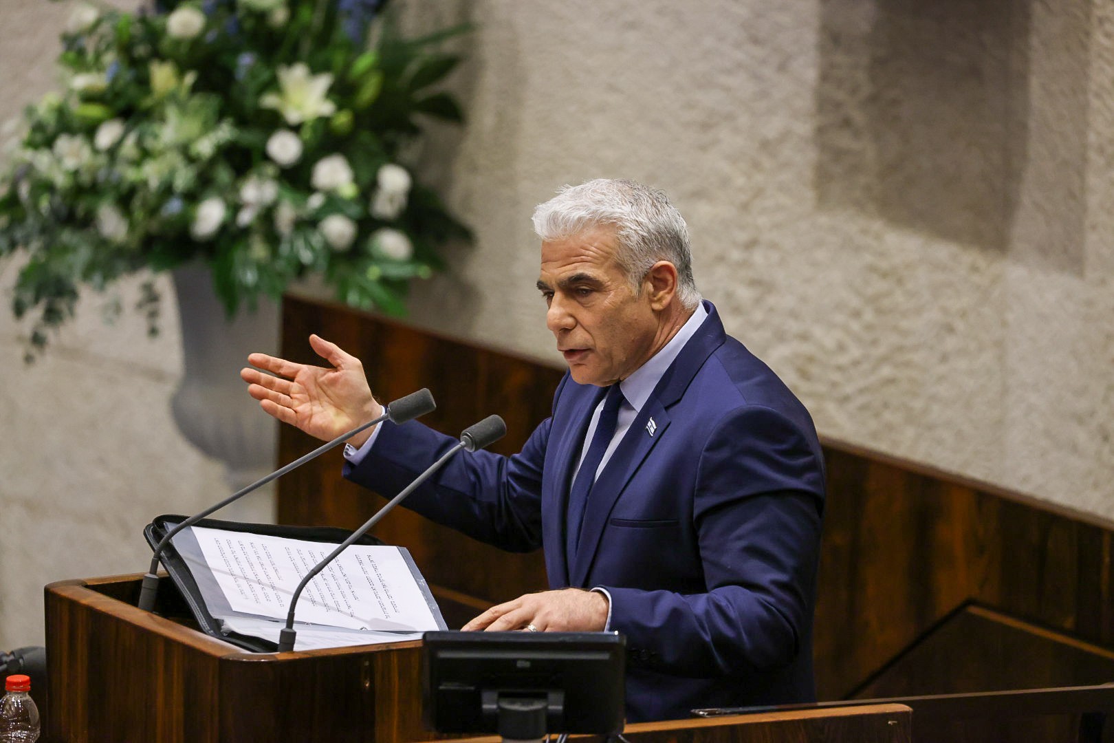 מי ישלם? רה"מ היוצא יאיר לפיד | צילום: דוברות הכנסת