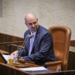 בעקבות הפרובוקציה של יאיר גולן: כך נפתחה מליאת הכנסת