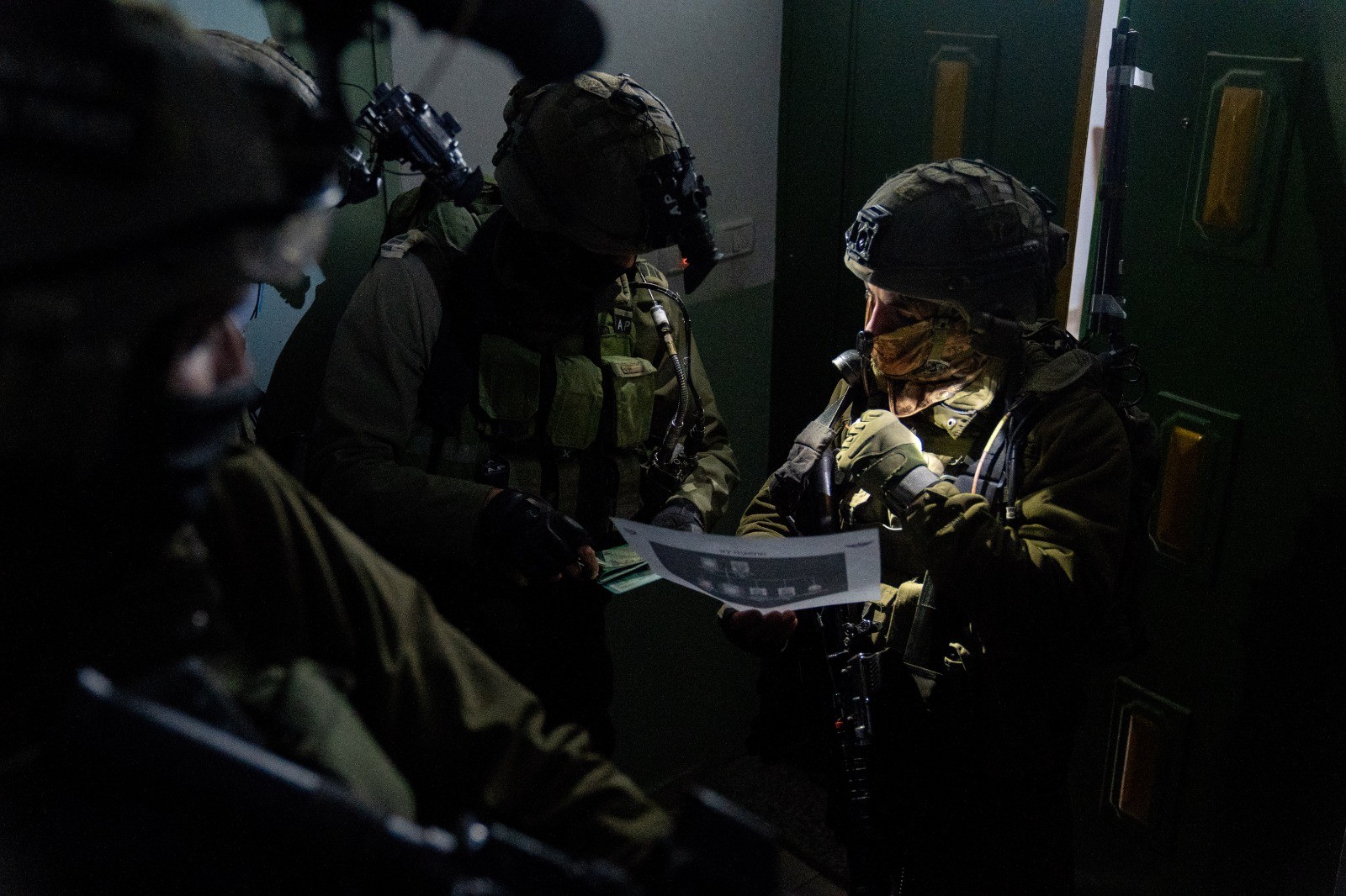 מבצע שובר גלים: 16 מבוקשים נעצרו הלילה בשטחי יו"ש