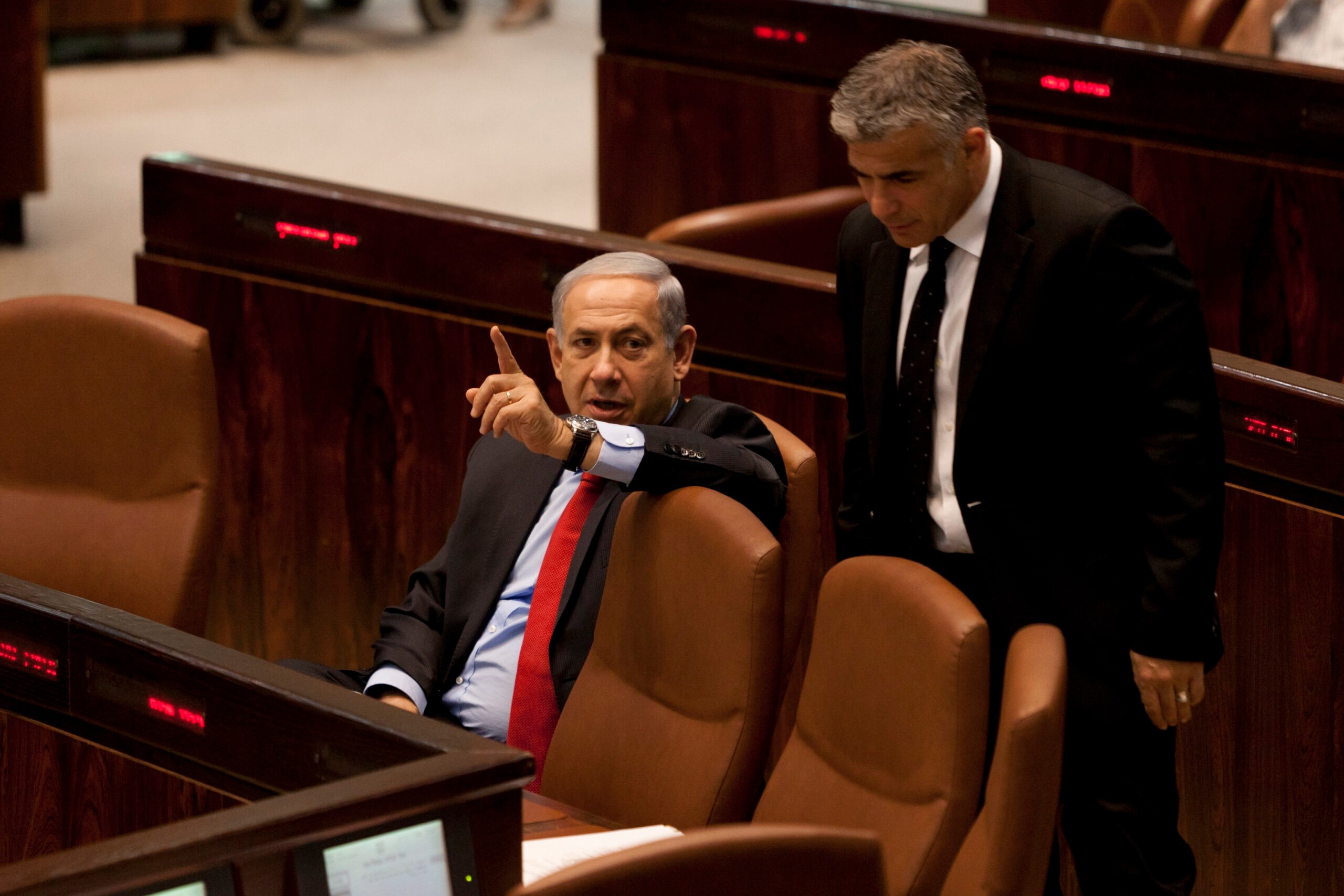 סקר מנדטים: לפיד נחלש, נתניהו שומר על כוחו - בן גביר מתחזק