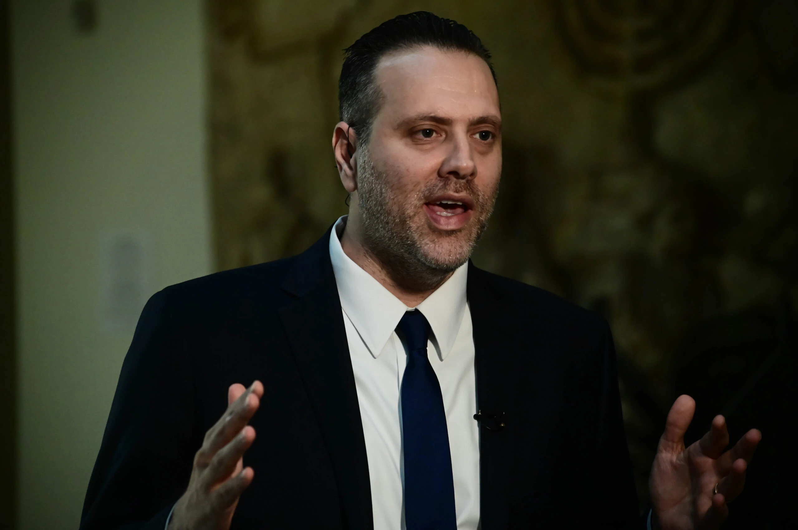 השר זוהר נגד הפועל פ"ת: "170 ש"ח לכרטיס? גזלה לאור יום"