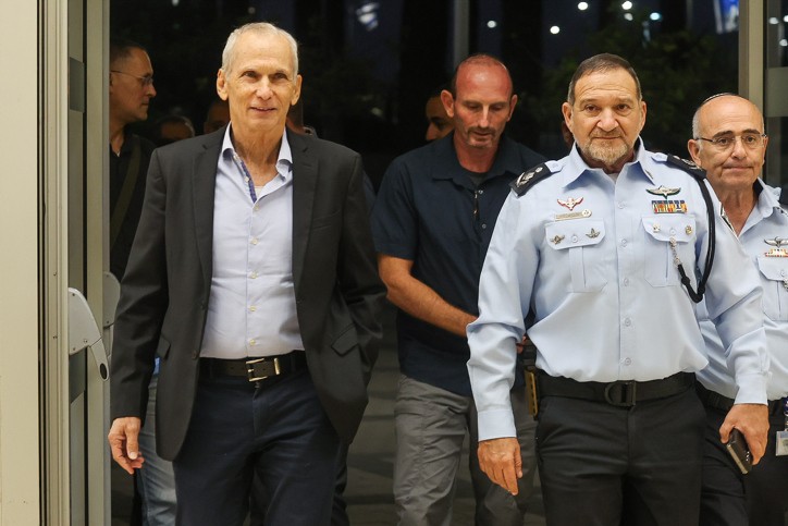 "ברמה האישית - מאכזב": השר עמר בר-לב מתרעם על מפכ"ל המשטרה יעקב שבתאי