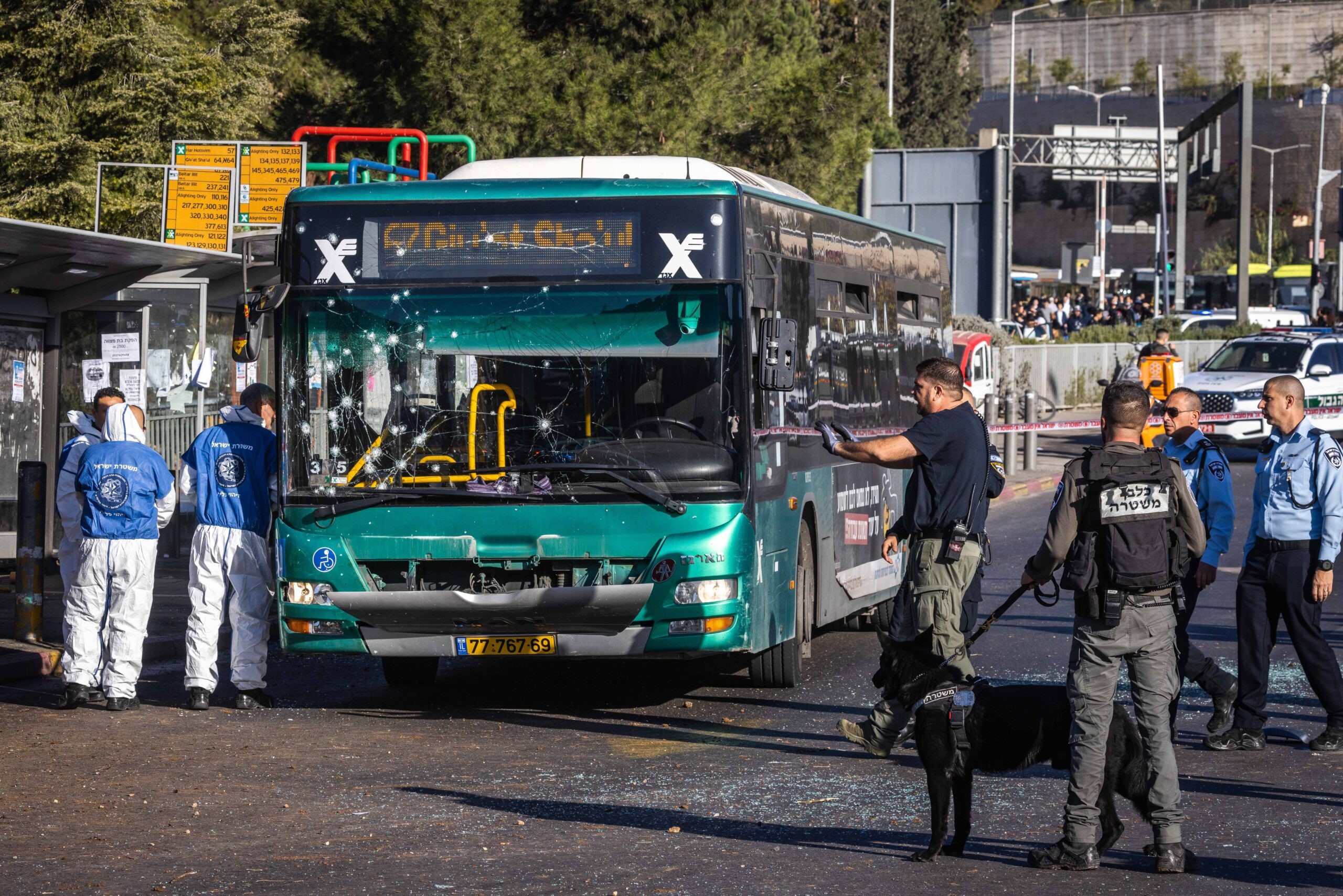 מלחמה דרך הכיס: מיליוני שקלים הועברו ל-41 משפחות נפגעי טרור