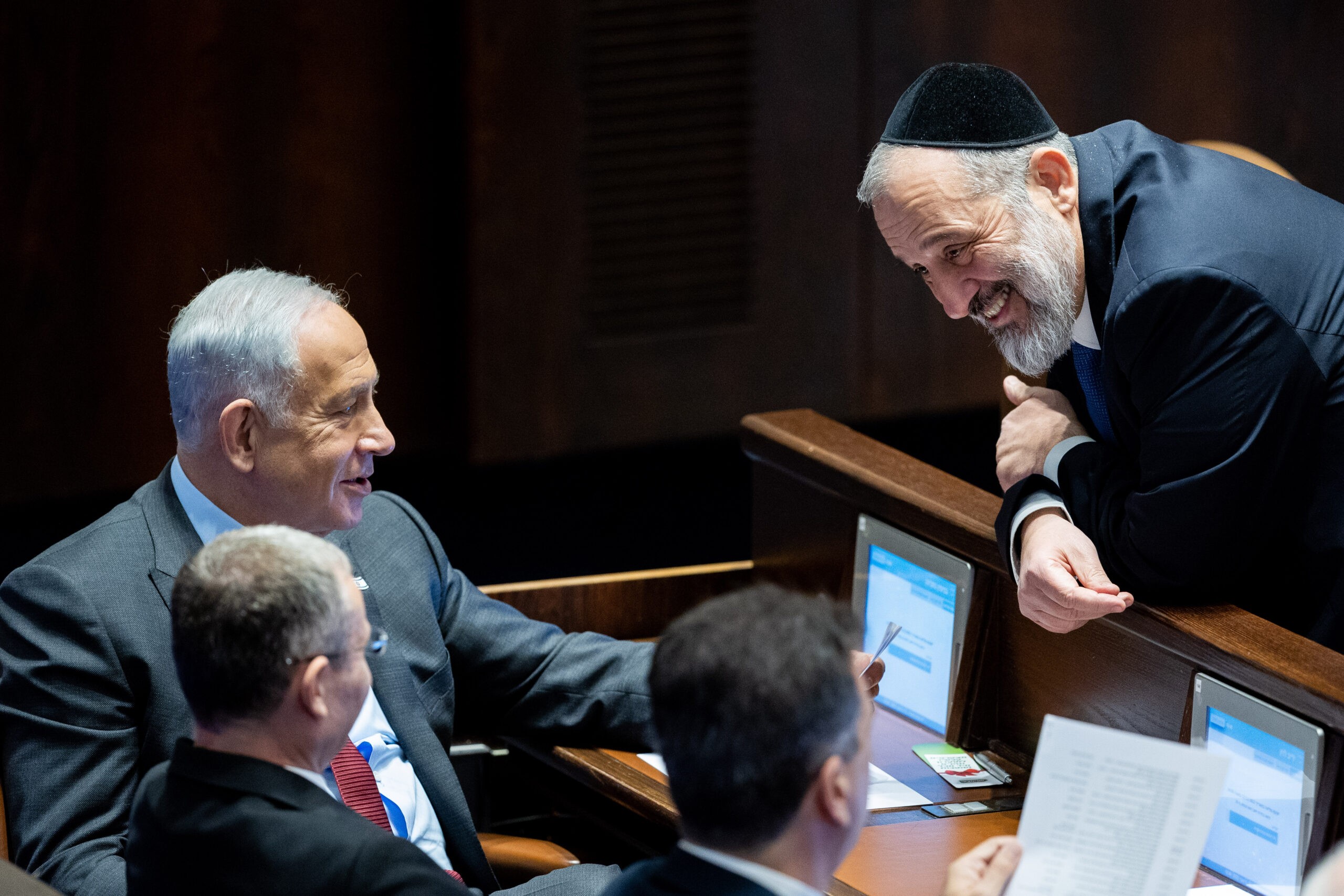 בג"ץ, דרעי ומאוכזבי הליכוד: שבוע מתוח במערכת הפוליטית