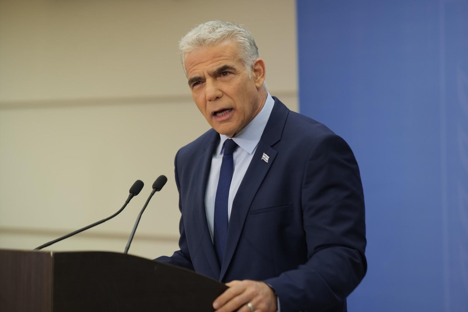 לפיד: "אישור הכספים הקואליציוניים - המשך המהפכה המשטרית"
