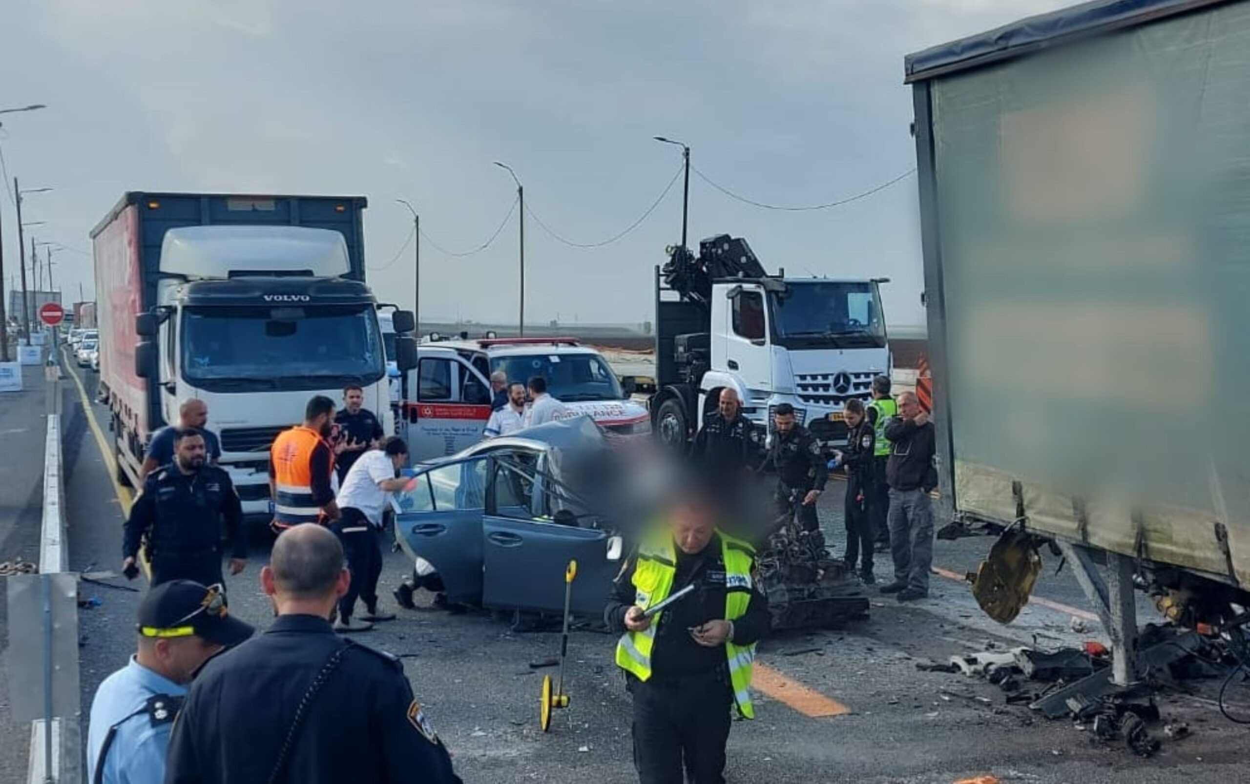 בעקבות תאונת דרכים בין משאית לרכב פרטי בעפולה: נקבע מותו של גבר כבן 30