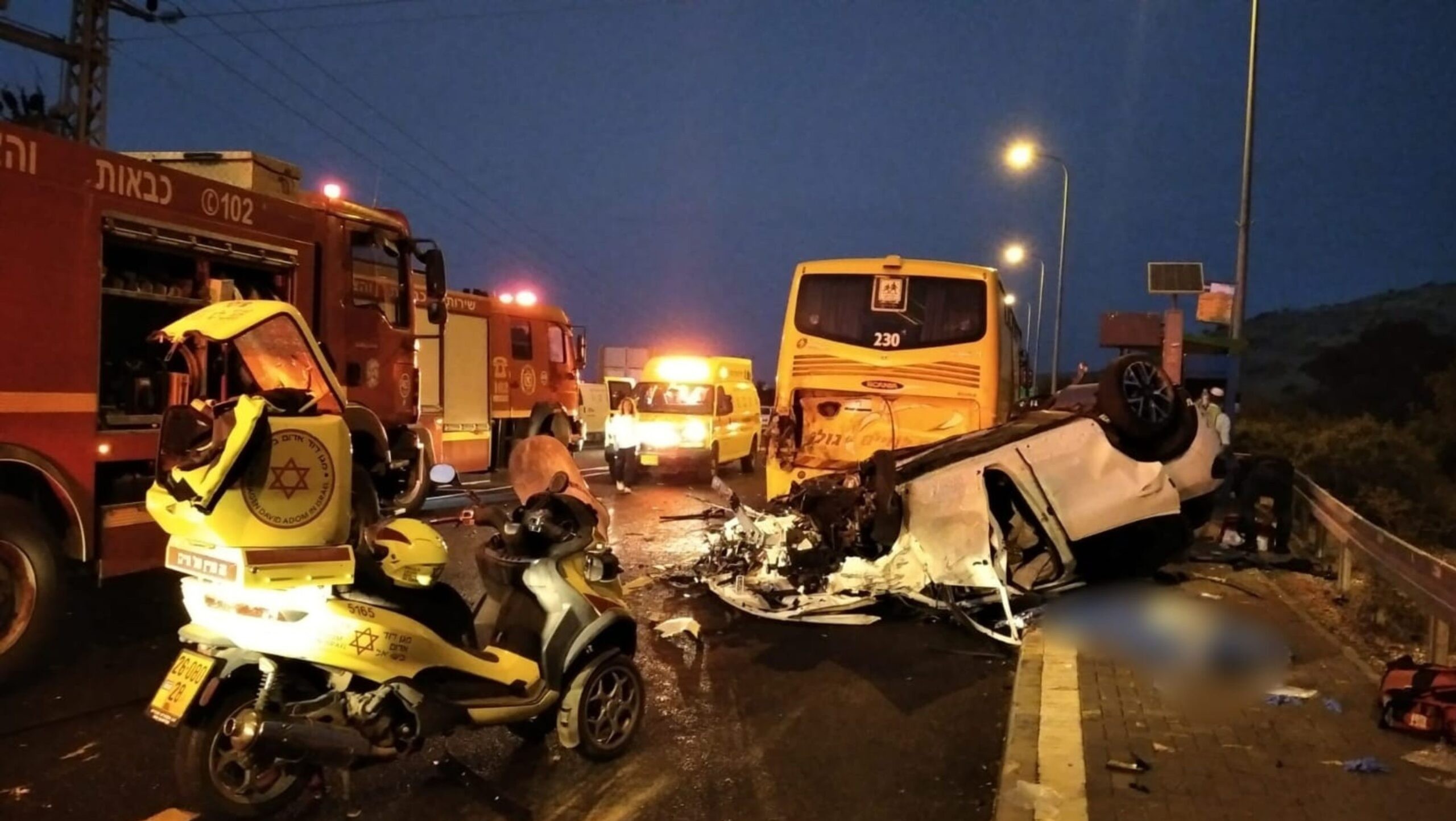 תאונה קשה סמוך לצומת כורסי: בת 60 נהרגה; בן 60 מפונה במטוס לביה"ח