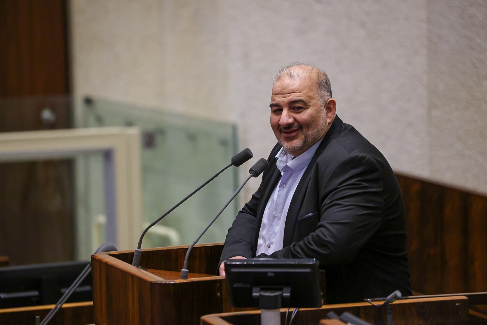 לא מאוחדים: האופוזיציה הכעיסה את רע"מ - שתשקול הצבעות עד סוף המושב