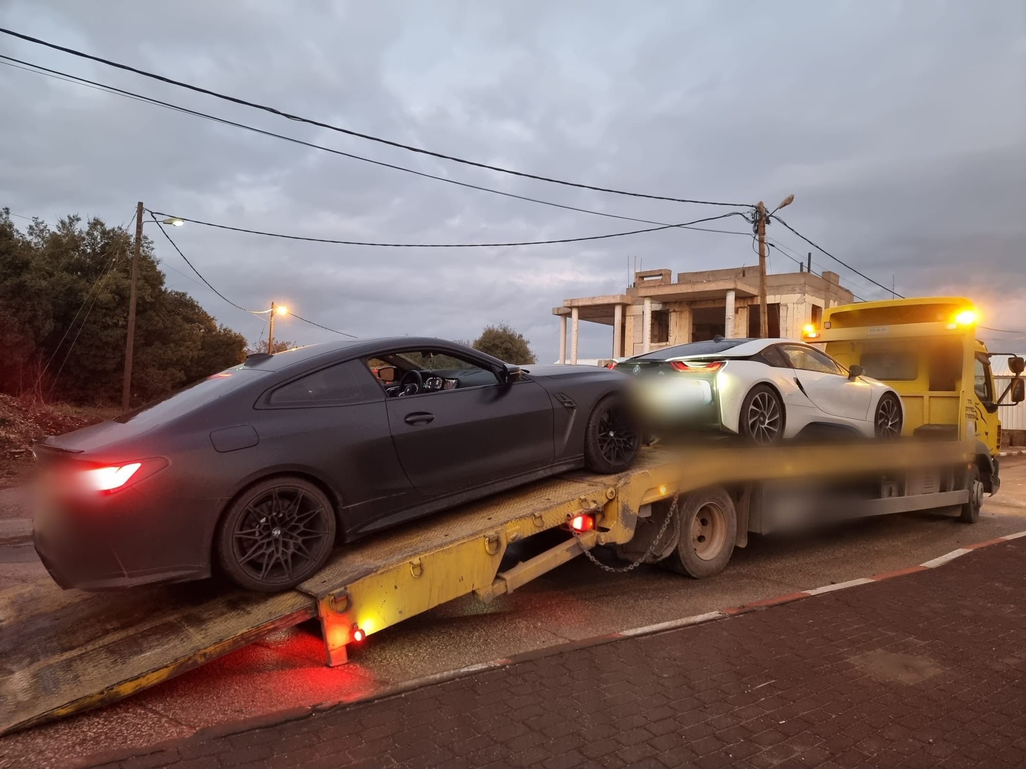 השוטרים נדהמו: תחנת דלק פיראטית - בתוך בית מגורים בצפון