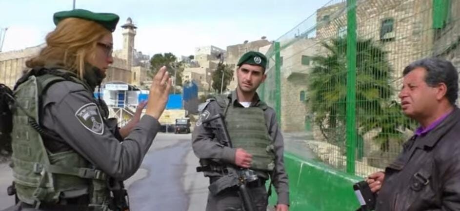 השר זוהר נגד סרט שיוקרן הערב בחולון: "יצירות הפוגעות במדינה לא יזכו למימון"