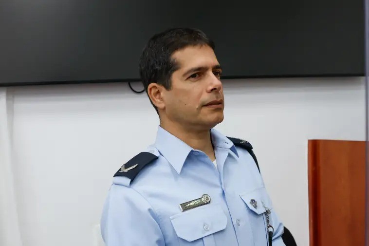משפט נתניהו | סגן ראש אגף החקירות במשטרה הודה: "החוקרים ביצעו פעולות חקירה פסולות"