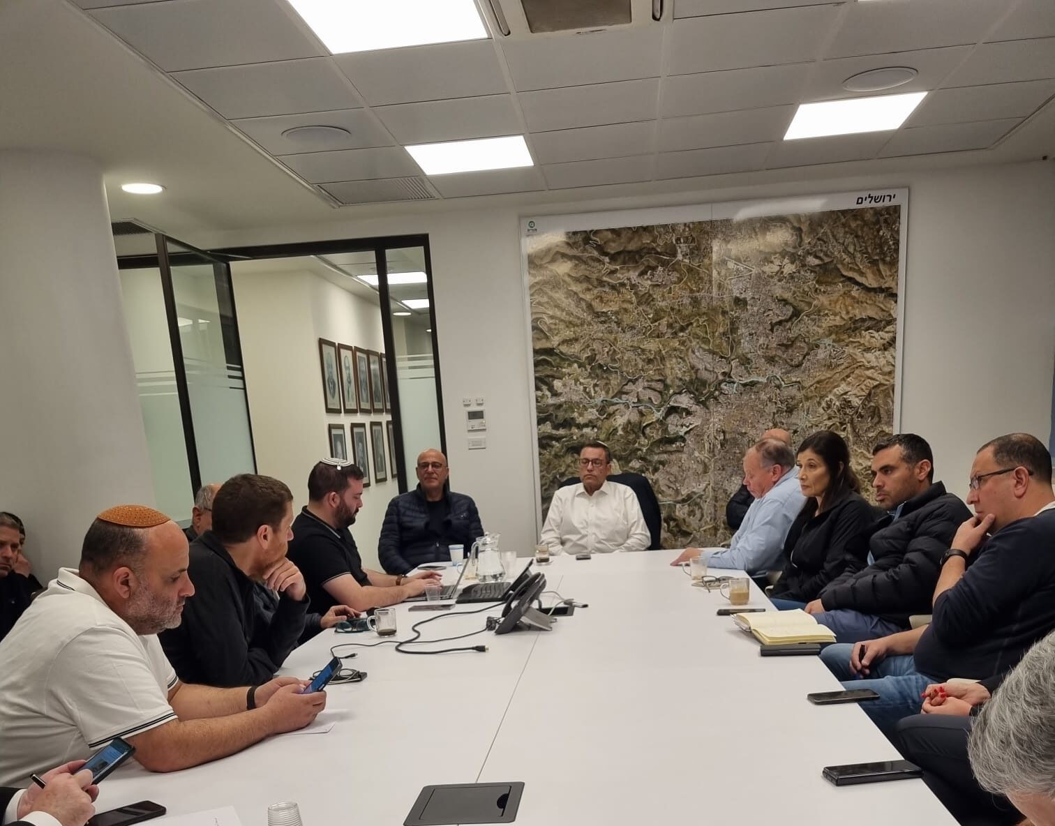 בעקבות הפיגועים: עיריית ירושלים מתגברת כוחות - בעוטף העיר ימנעו כניסת פועלים