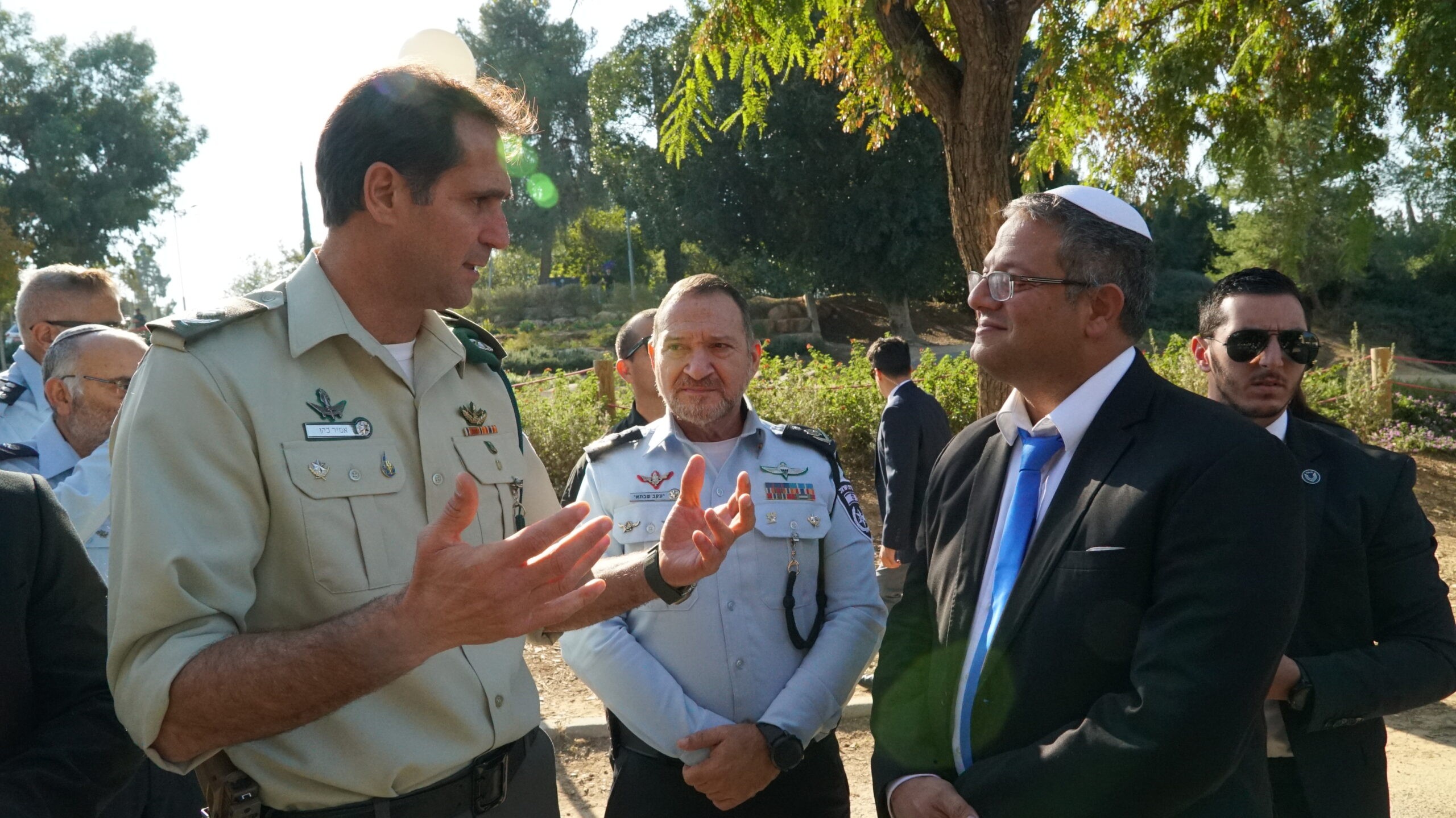 השר לביטחון לאומי, איתמר בן גביר, מפכ"ל המשטרה, רנ"צ יעקב שבתאי ומפקד מג"ב, ניצב אמיר כהן | צילום: דוברות המשטרה