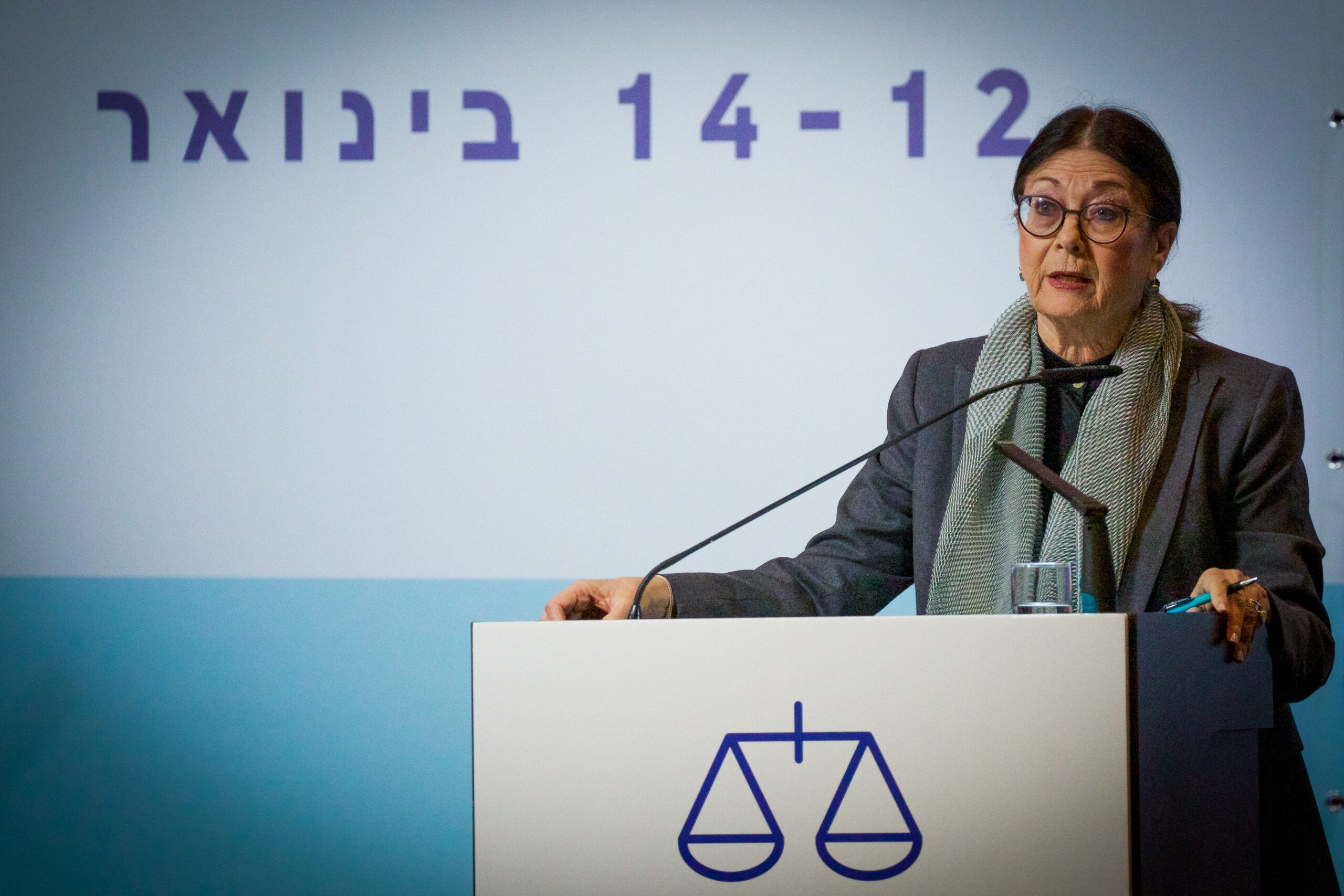 נשיאת העליון חיות והפגישות הסודיות עם אחת ממובילות הפגנות השמאל