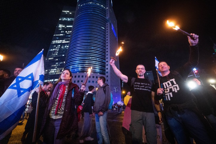 פרשת "וארא": דם, ברד וקוצר רוח