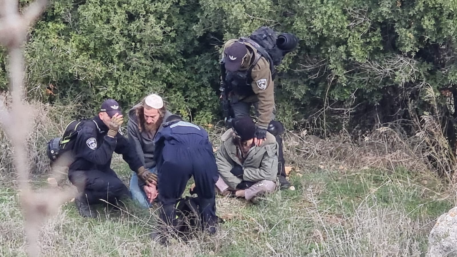 ההרס בהתיישבות נמשך: כרם נעקר ליד יצהר ומאחזים נהרסו הבוקר