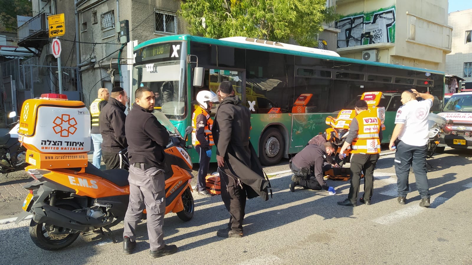 חיפה: הולכת רגל כבת 60 נפגעה מאוטובוס - מצבה קשה