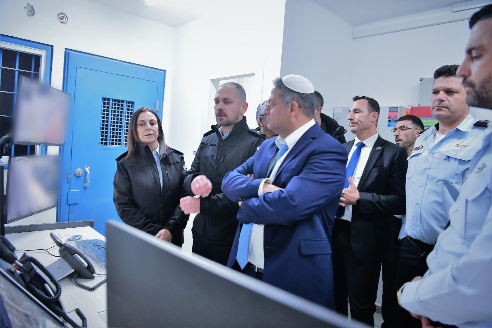 6 מחבלים על 3 מיטות קומתיים בתא ורצפה מבוטנת: תנאי הכליאה החדשים בשב"ס