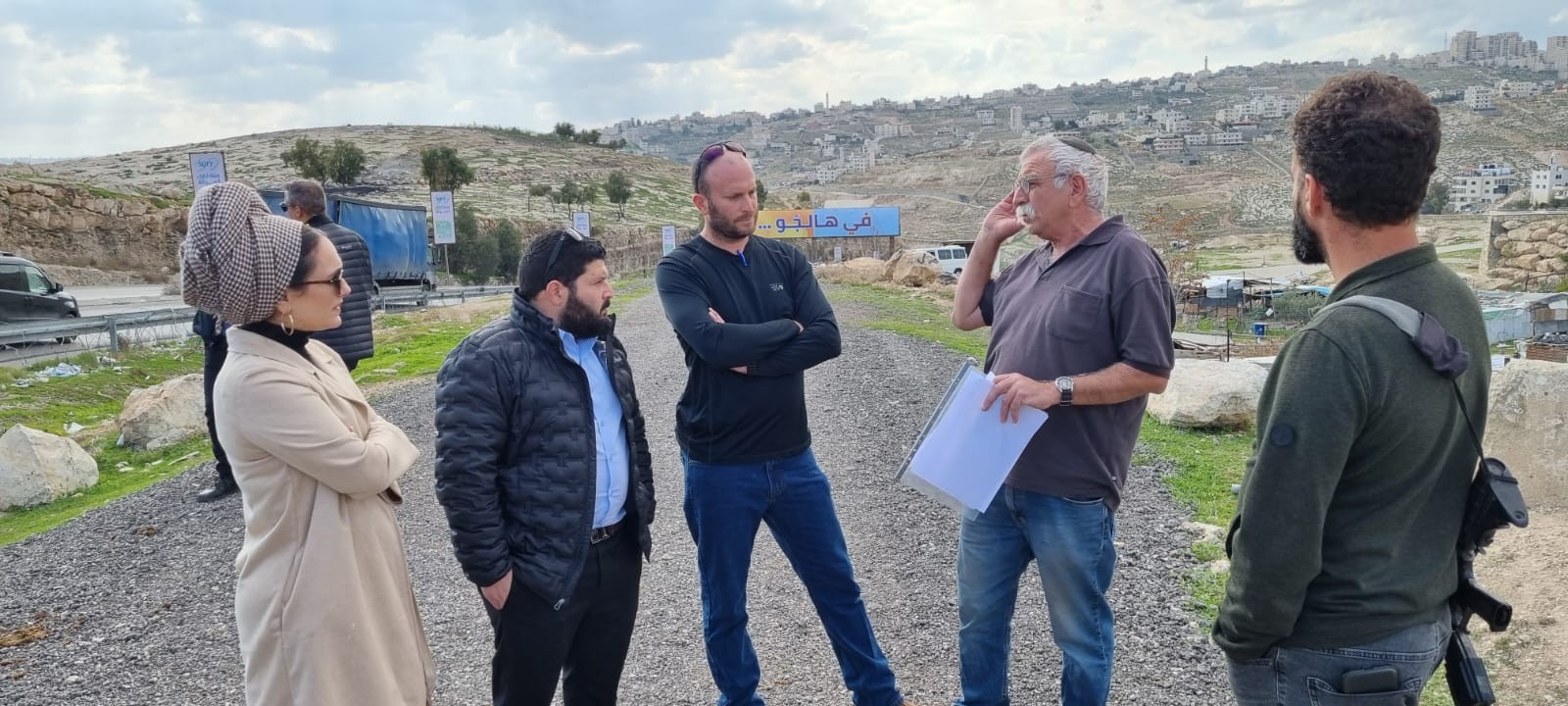 "אנחנו לא מתכוונים לוותר בעניין הזה - כאן זה הבית שלנו"