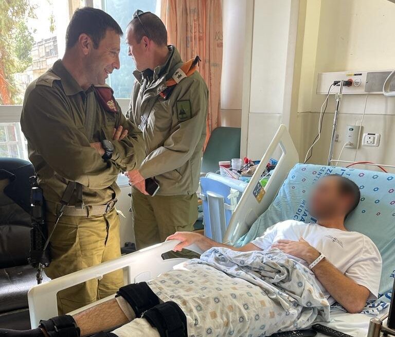"אומץ לב": סגן א' נטרל את המחבל שביצע פיגוע דריסה במחסום בל - ויקבל צל"ש