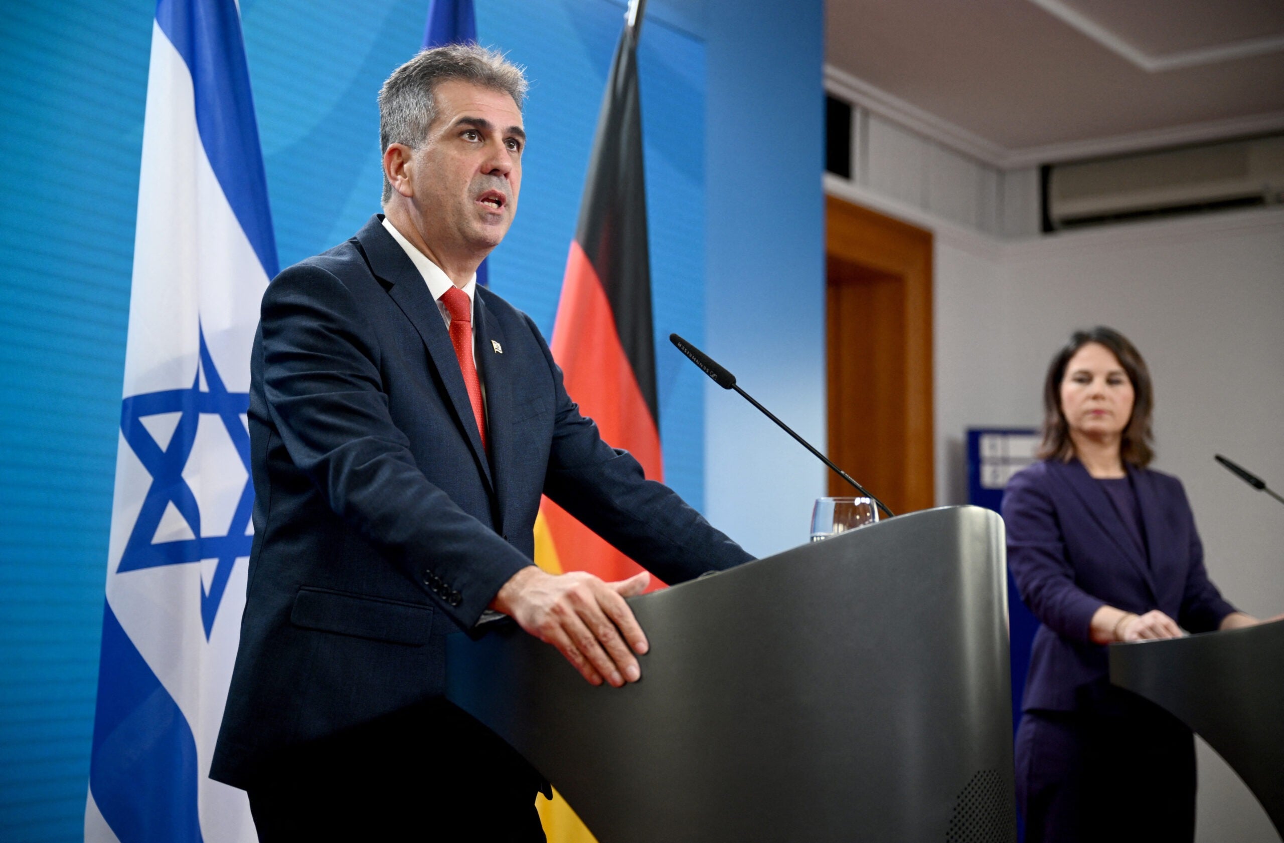 בהנחיית שר החוץ: שגריר גרמניה בישראל שטפן זייברט נקרא לשיחת נזיפה