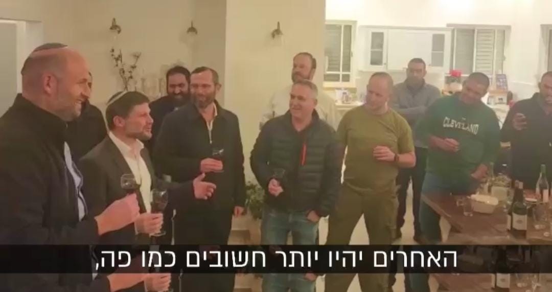 "צריכים להסדיר את כל ההתיישבות הצעירה": השר סמוטריץ' ביקר בגבעת הראל
